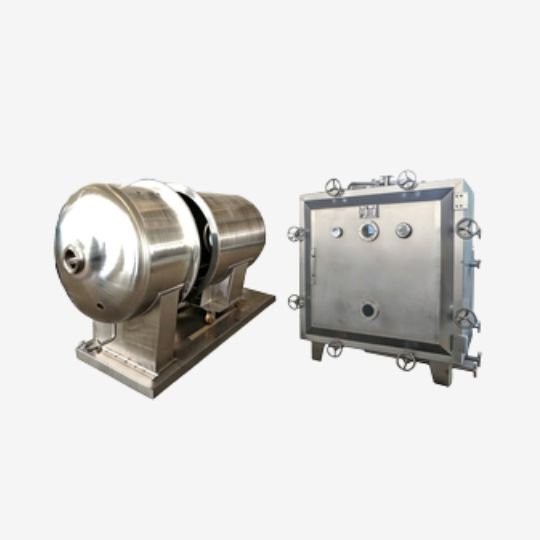 Vacuum dryer